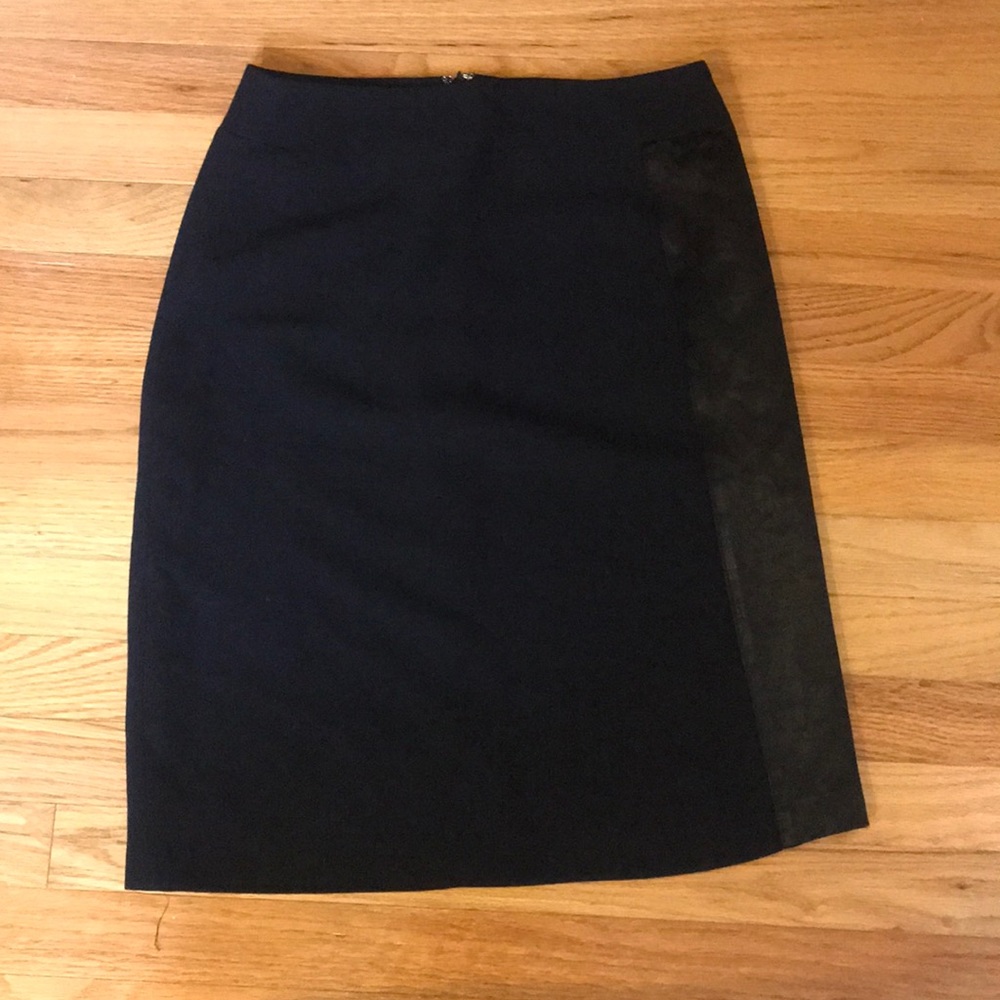 Gap navy and black pencil skirt